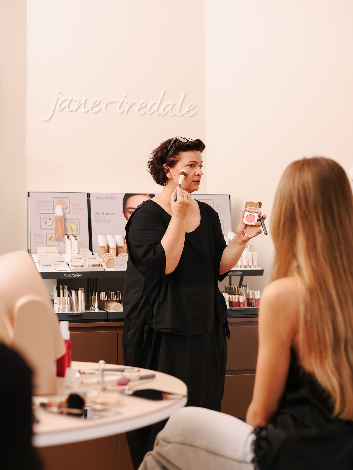Master Your Makeup: Clear & Confident